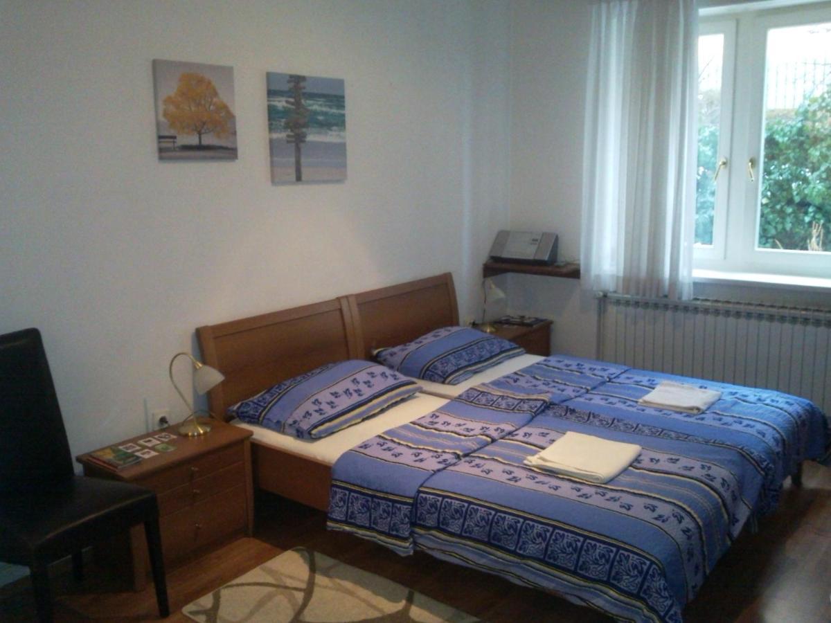 זאגרב Angela Classic Rooms & Apartments מראה חיצוני תמונה